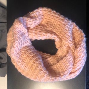 Infinity scarf